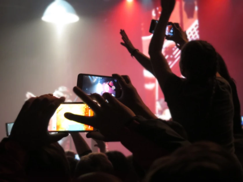 SeatGeek and Spotify team up to offer concert ticket sales inside the music platform | TechCrunch