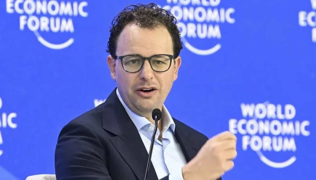 Investors keep pooling money to buy Anthropic shares despite ban