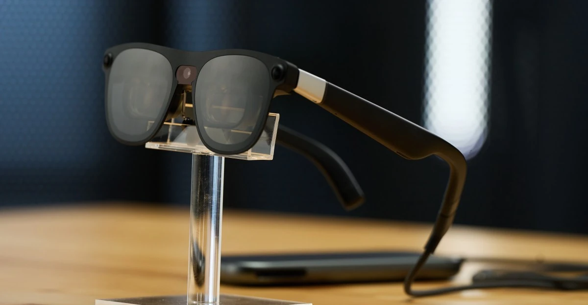 Gucci-branded Google smart glasses are coming next year