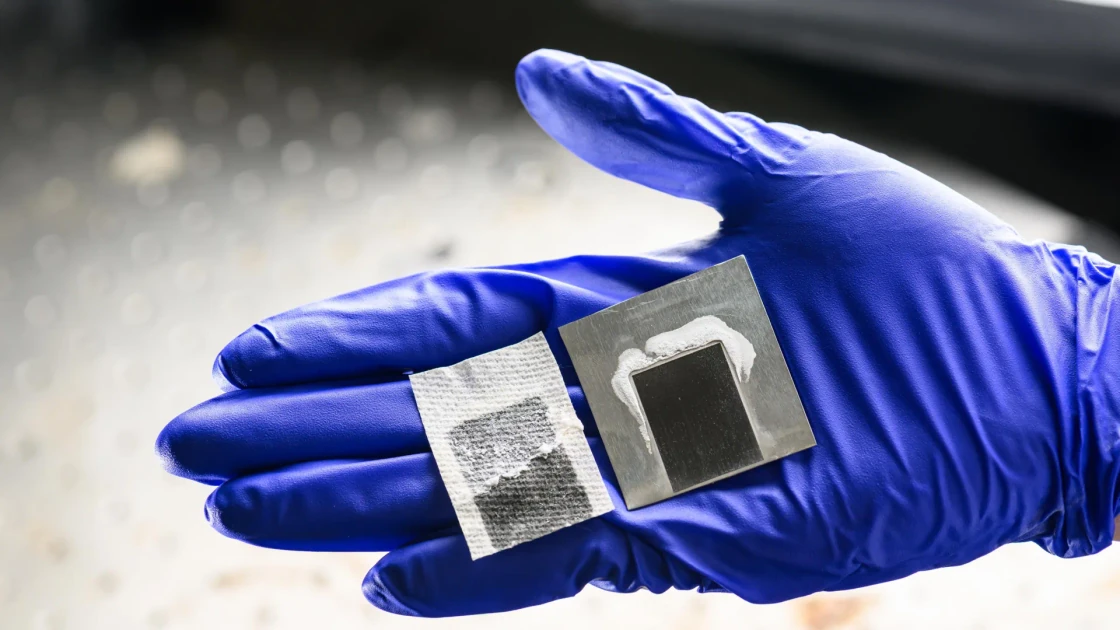 New solar desalination breakthrough makes fresh water without toxic brine