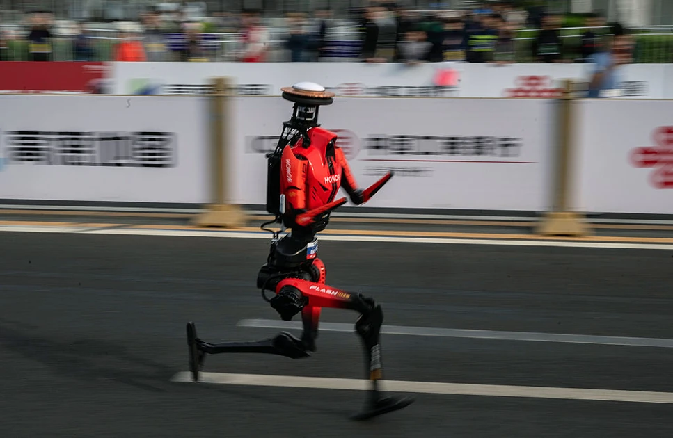 Robots beat human records at Beijing half-marathon | TechCrunch