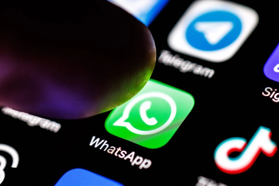 WhatsApp can now draft AI-generated responses based on your conversations | TechCrunch