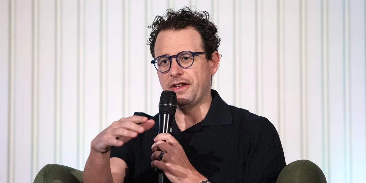 Anthropic has surged to a trillion-dollar valuation on secondary markets, overtaking OpenAI.