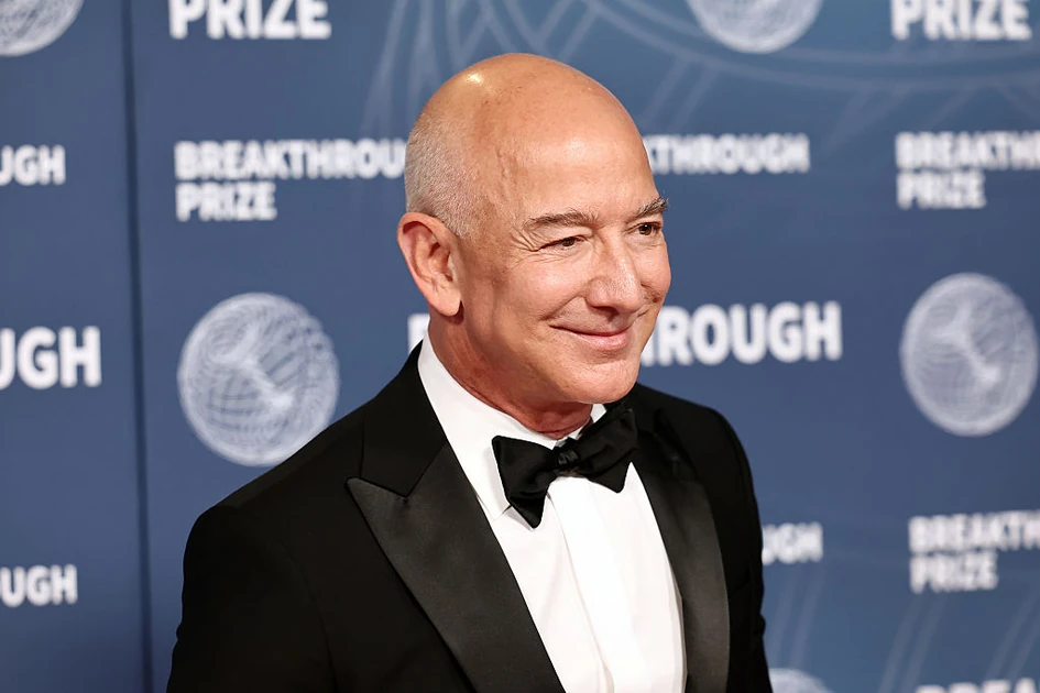 Jeff Bezos rep leaves Slate Auto’s board