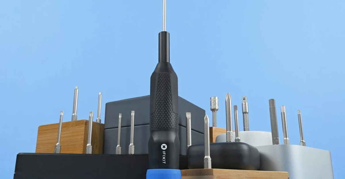iFixit has a new toolkit for fixing appliances, building furniture, and household repairs