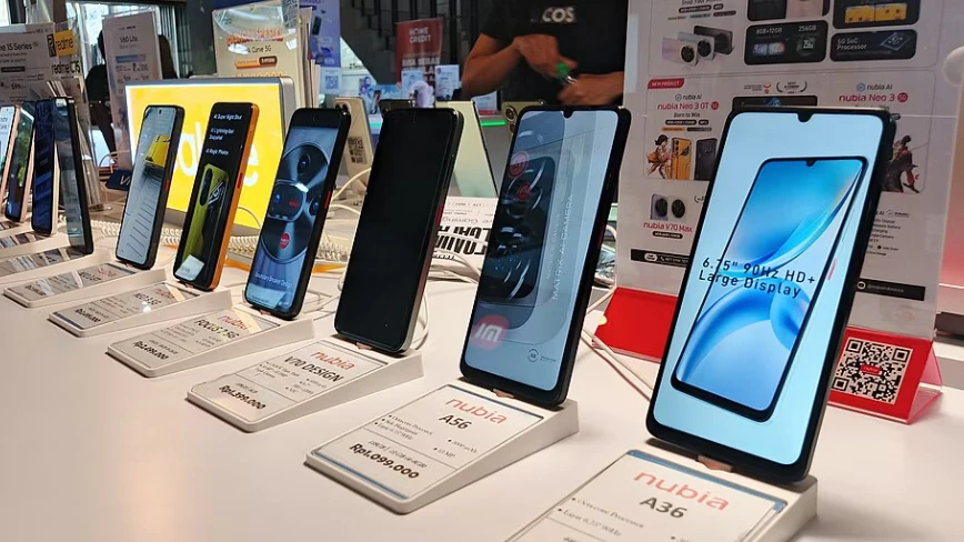 China is rebuilding the smartphone around AI agents. ZTE’s NaviX sold out in hours.
