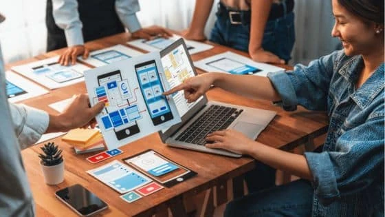 Master UI/UX Design in 2025: A Complete Beginner’s Roadmap