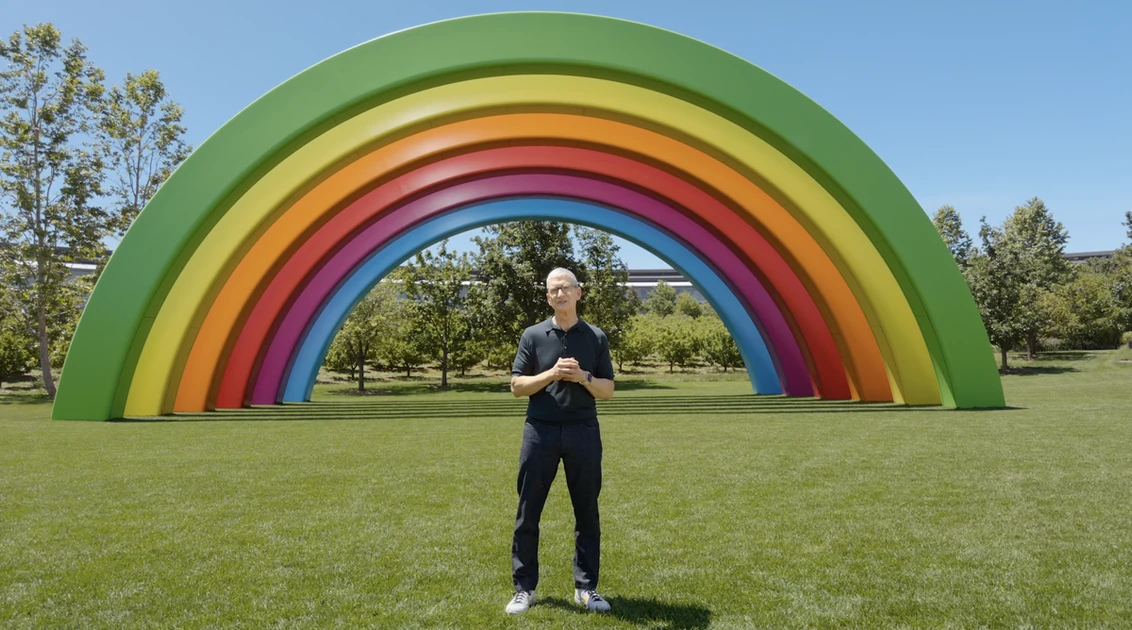 Tim Cook bows out with a very Tim Cook keynote