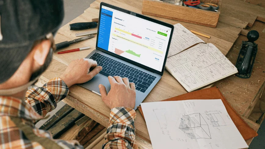The freelancer admin tax is real. Here’s how to cut it in half (and save 70% on FreshBooks while you’re at it)