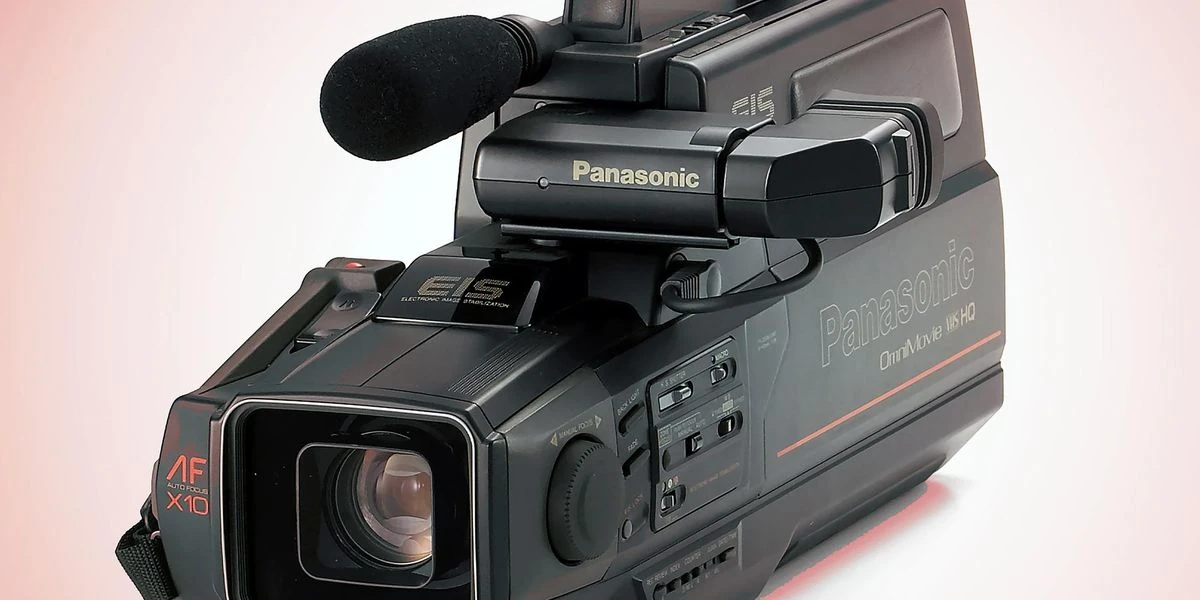 Panasonic’s PV-460 Camcorder Stabilized Shaky Videos