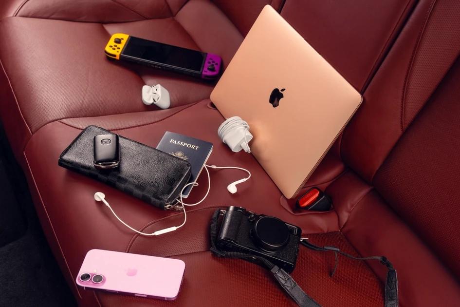 Squishmallows, dentures, and an ‘I Heart Hot Dads’ bag: Uber has found thousands of items left in robotaxis