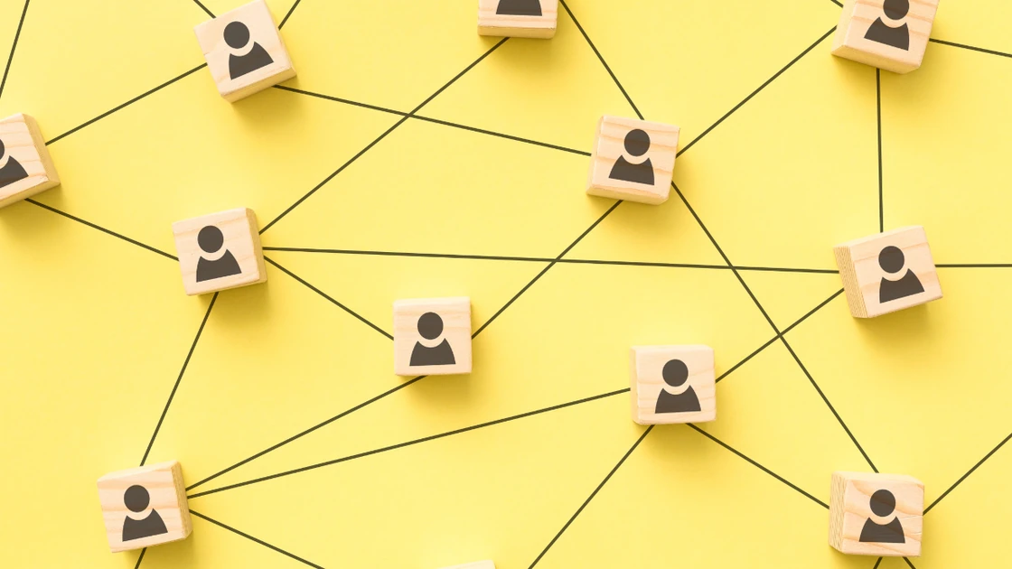How to Build a Thriving Developer Community in 2025