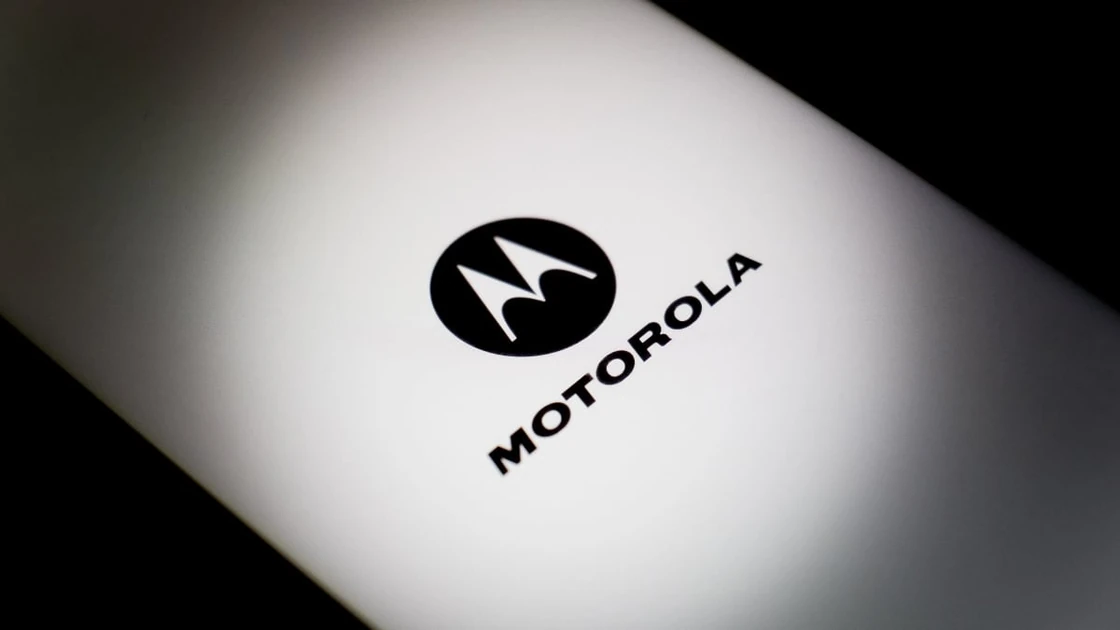 Motorola effectively bricked its entire line of WiFi routers without explanation