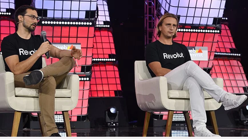 Revolut is offering every employee GBP1,000 to sell business banking. The real prize is a $200 billion IPO.