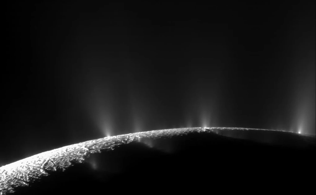 NASA may use a one-legged robot to explore a Saturn moon. Watch it hop.
