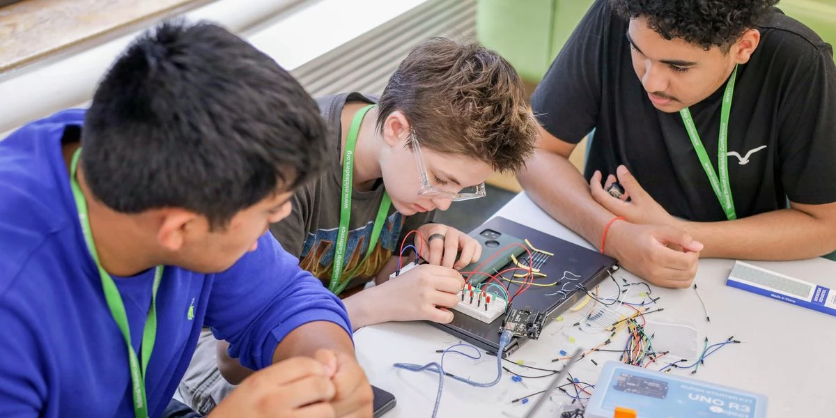TryEngineering Celebrates 20 Years of Inspiring Young Minds