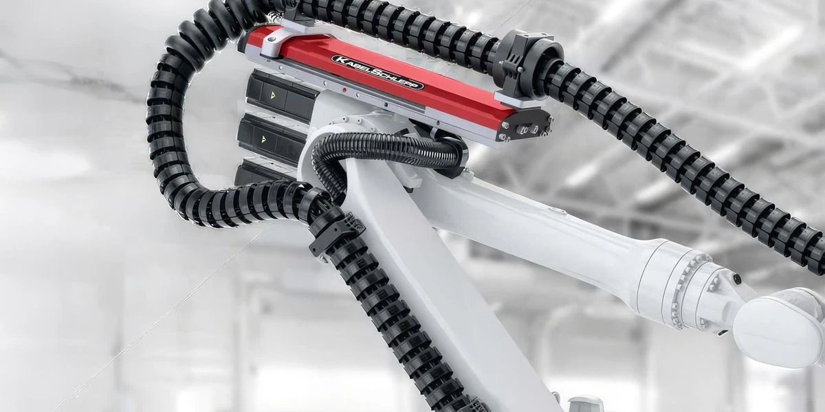 Protecting Dynamic Industrial Robot Cable Carriers