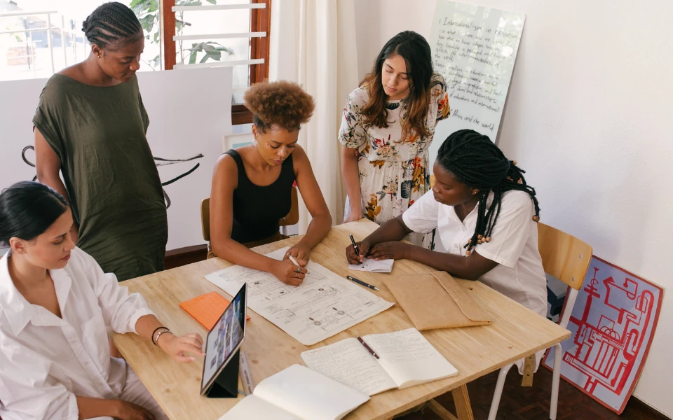 5 Alternatives to Venture Capital to Help You Raise Seed Funding