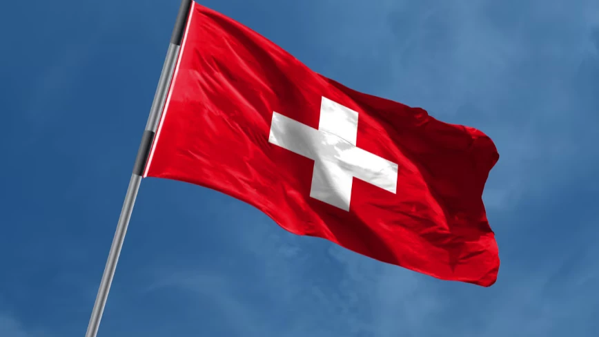 Swiss study finds fewer job ads for career starters as AI reshapes entry-level work