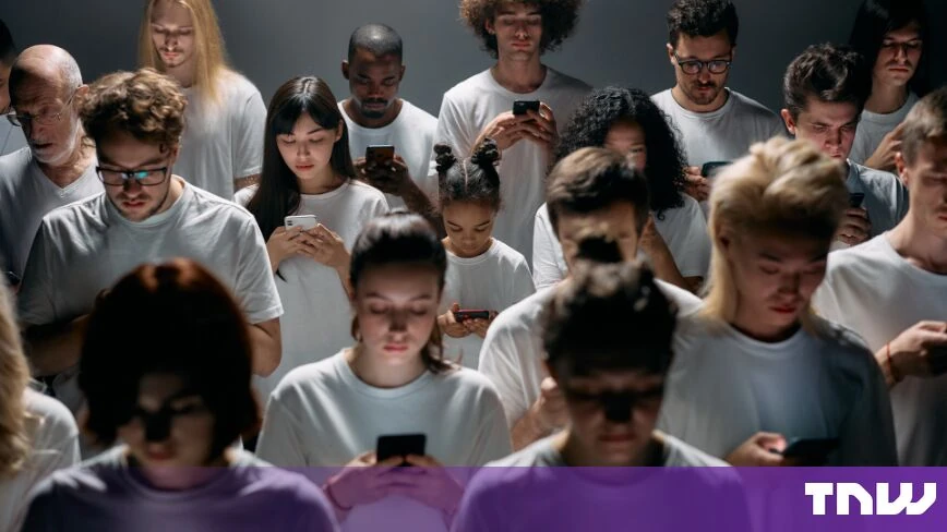 Kids who join social media early get worse grades, a big study finds