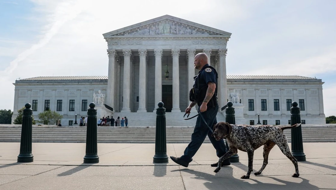 SCOTUS: Feds need a warrant to scoop up your phone's location data