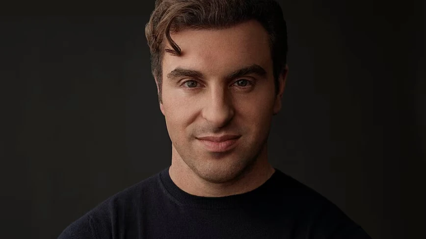 Airbnb’s Chesky helped put Sam Altman back in power. Now he’s building an AI lab to compete with him.