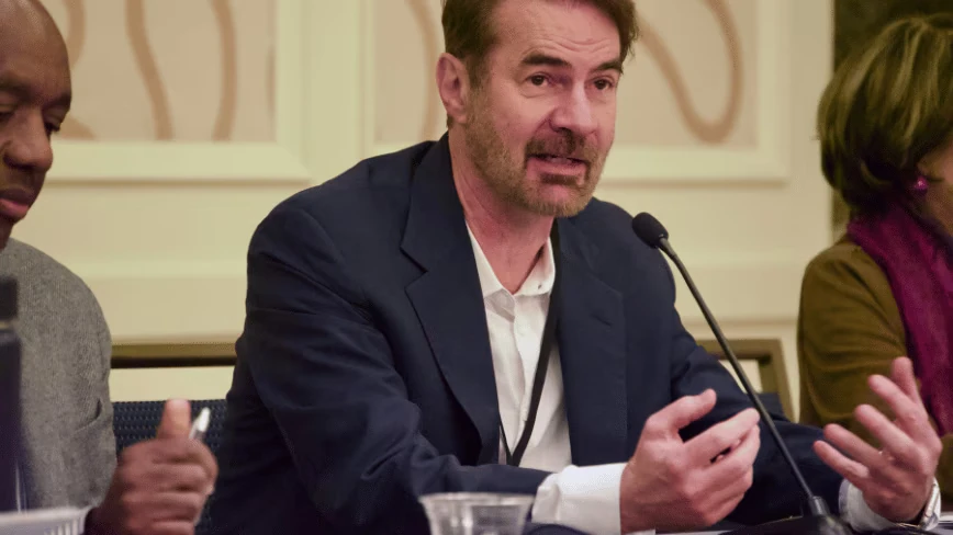 200 economists just admitted they can’t see where AI is taking the economy