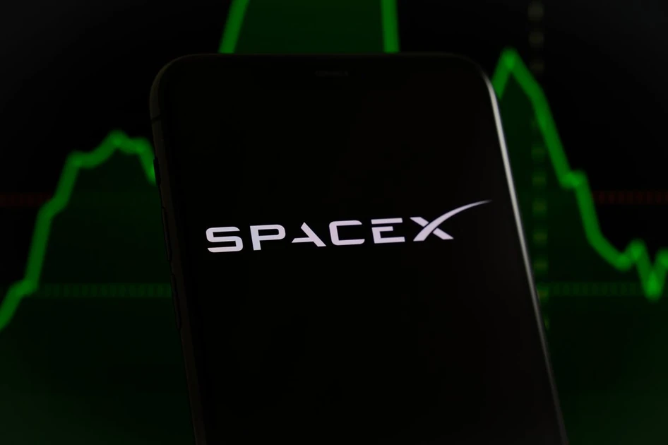 SpaceX stock drops Tuesday as tech stocks plunge: What could happen next.