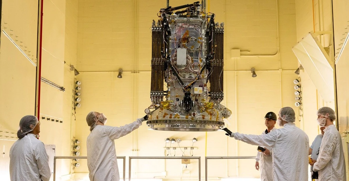 NASA launched an emergency mission to stop the Swift Observatory from crashing to Earth