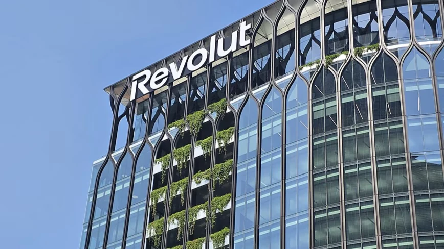 Revolut hits $115 billion valuation as it becomes the first global fintech with an Australian banking licence