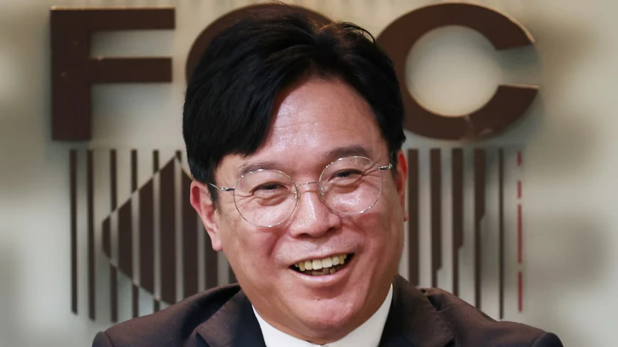 South Korea’s labour minister wants tech firms to share AI windfalls