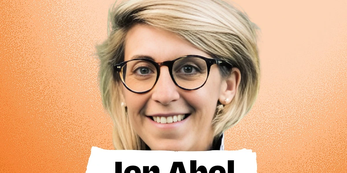 How to close $100K+ enterprise deals, step by step | Jen Abel