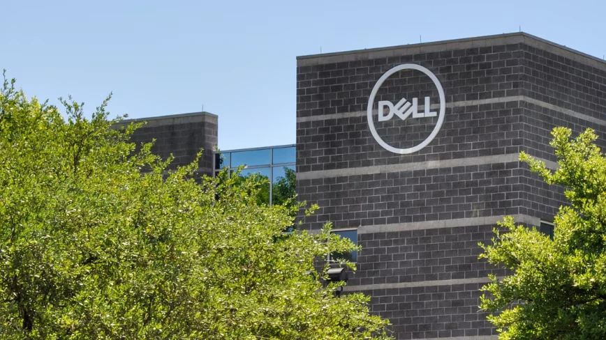Dell’s $699 XPS 13 walks straight into MacBook Neo territory