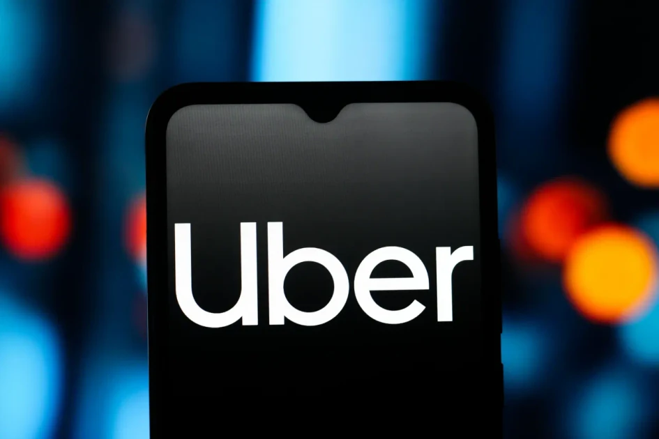 Uber to cut 23% of jobs in HR