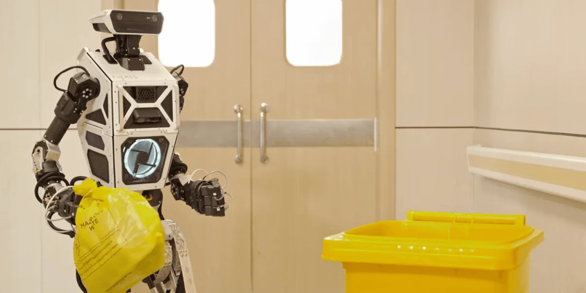 Is This the Robot Equivalent of Walking While Chewing Gum?