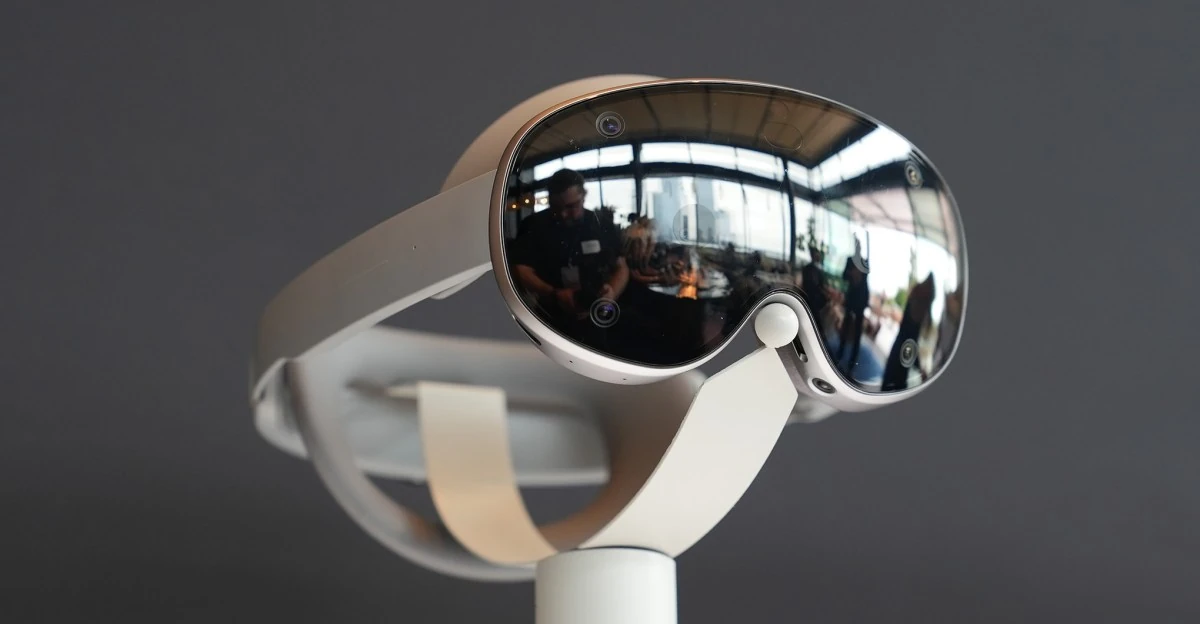 You can now turn 2D apps into 3D while using the Galaxy XR headset