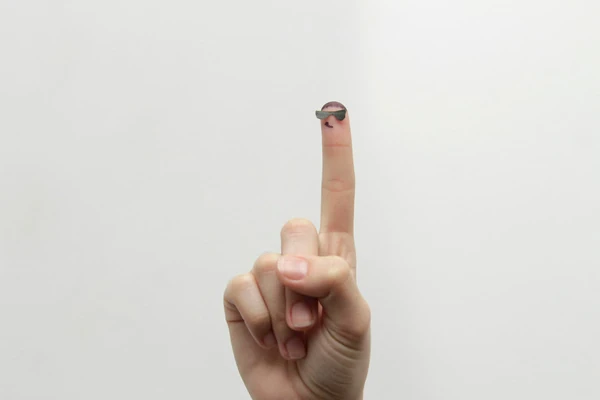 Finger: Social network that never died