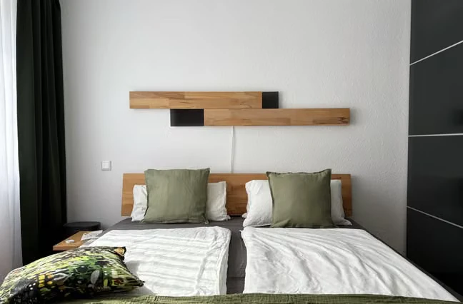Building a Wall Lamp from Scratch