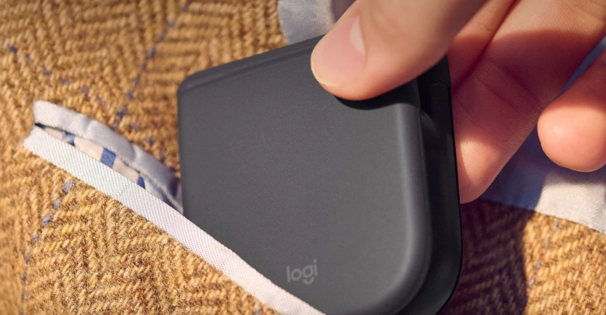 Logitech’s tiny folding mouse improves upon the laptop trackpad