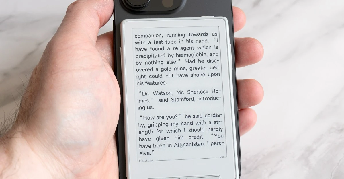 Xteink’s tiny e-readers are 20 percent off for Prime Day