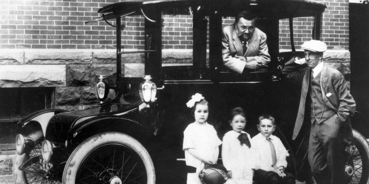 This Power Grid Pioneer’s EV Prediction Came 100 Years Too Soon