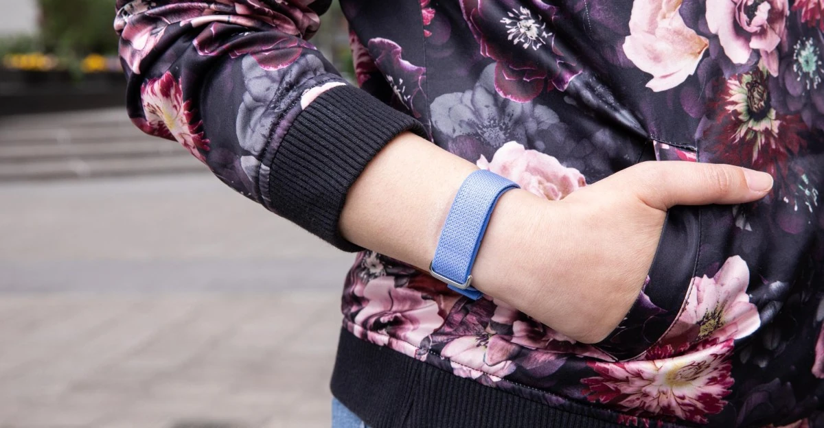 The Fitbit Air takes a smarter approach to the AI health dumpster fire