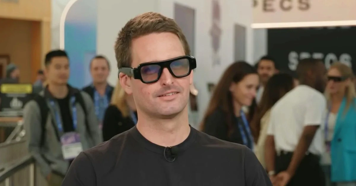 Can anyone look cool wearing Snap’s $2,000 glasses?
