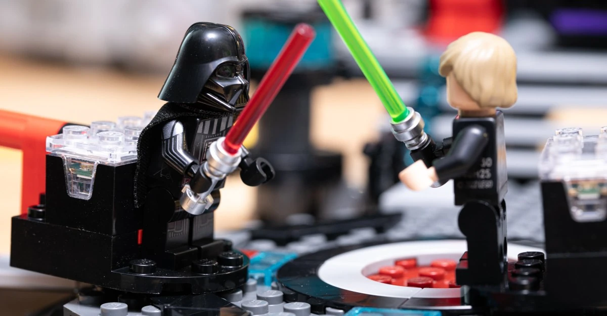 Testing Lego’s Smart Bricks with my two kids
