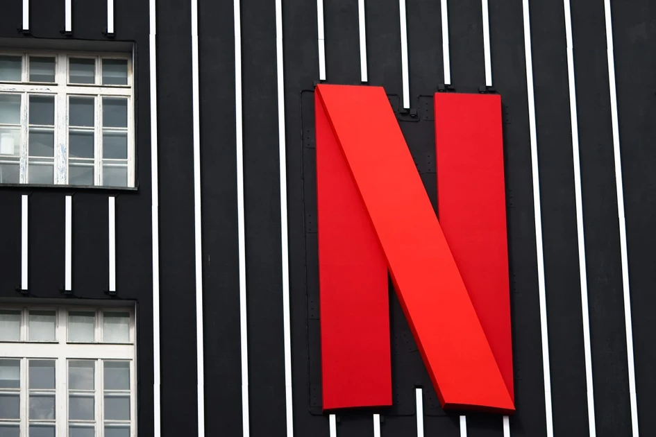Netflix dabbles in shorter video content with its new set of publisher deals with Variety, others