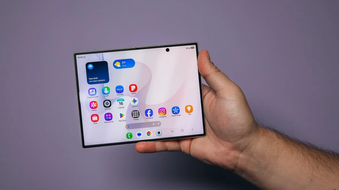 Review: The Samsung Galaxy Z Fold 8 makes phones interesting again