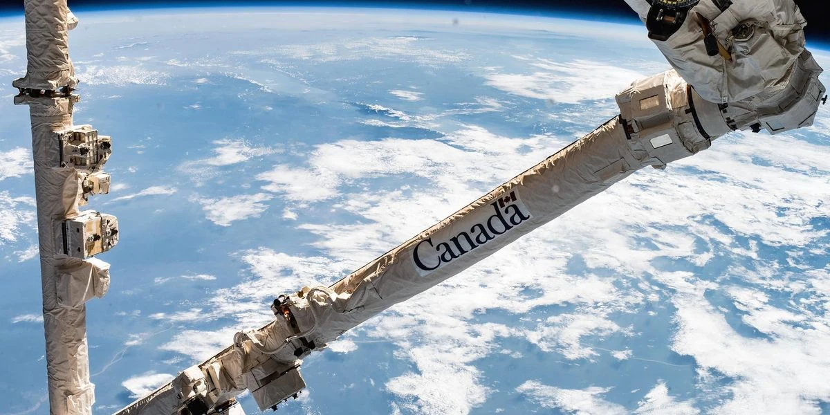 NASA’s Cargo-Moving Robotic Arm Named 300th IEEE Milestone