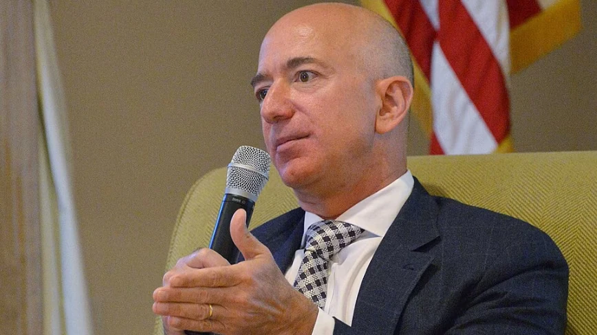 Bezos opens Blue Origin to outside investors for the first time in 26 years