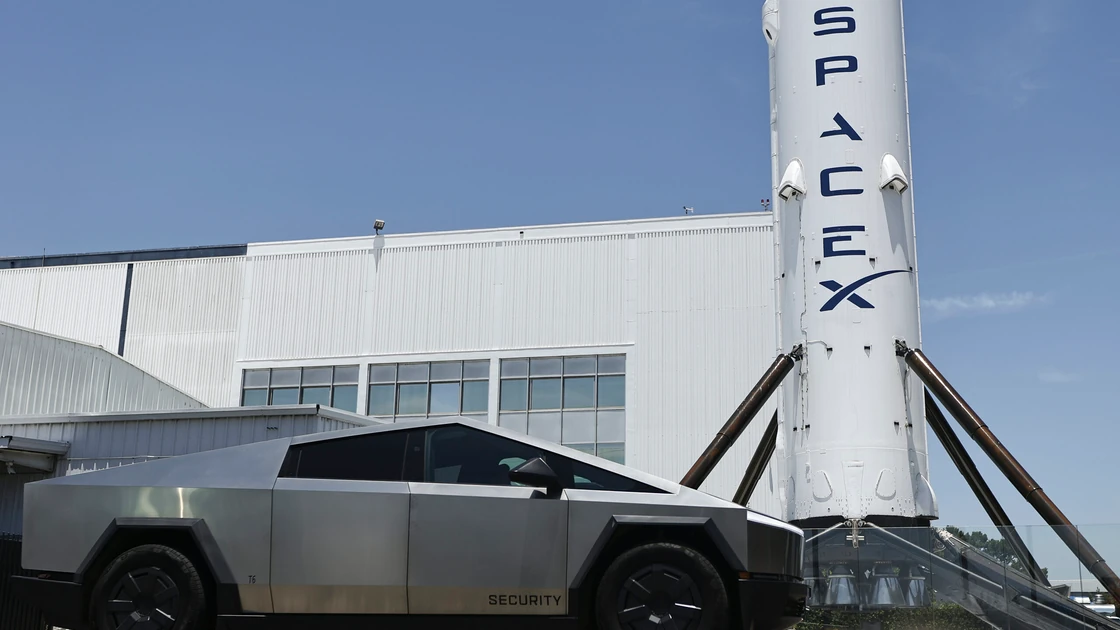 S&P 500 rejects SpaceX, also blocking entry for OpenAI and Anthropic
