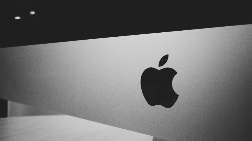 US senators warn Apple not to buy Chinese memory chips to escape the shortage